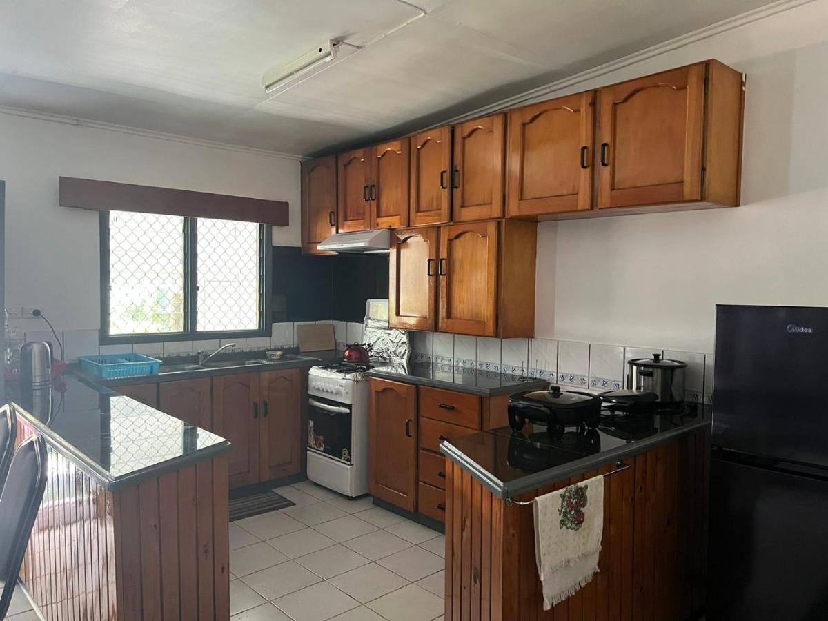 Ziara Apartments Nadi Buitenkant foto